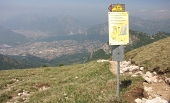 46 Si può salire anche dalla Ferrata del Centenario.